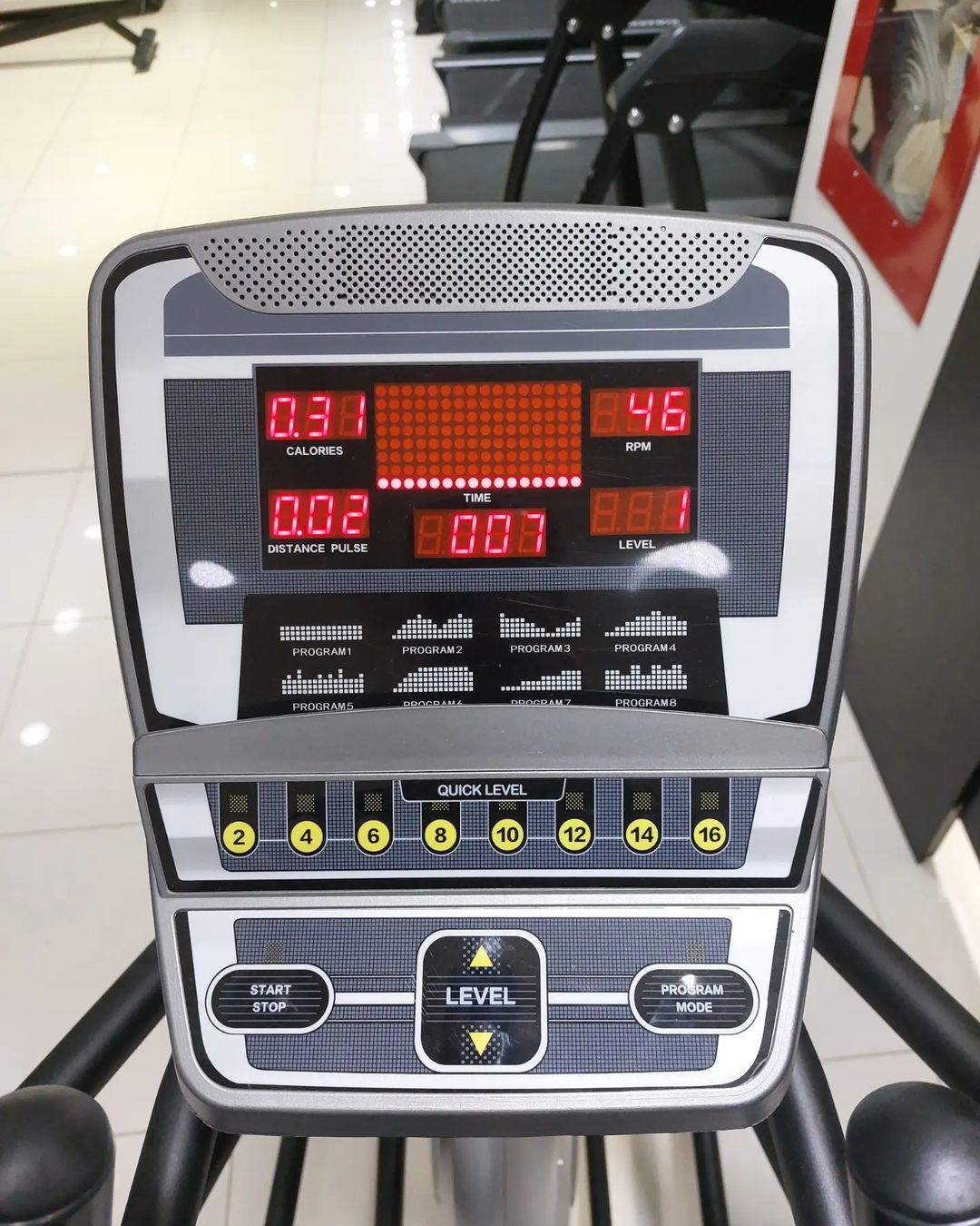 PROFESSIONAL ELLIPTICAL 3800EP