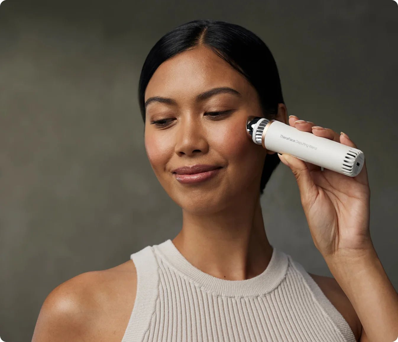 Therabody TheraFace Depuffing Wand - Core Fitness House